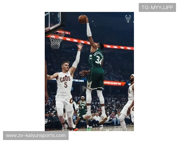 字母哥封盖反击破局,雄鹿控制胜势