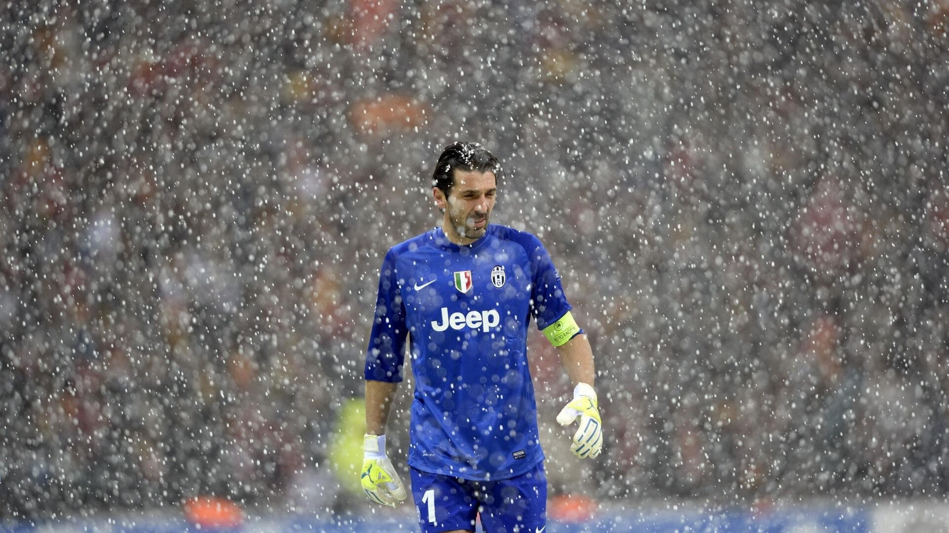 决胜时刻爆发力十足，凡尘组合逆转强敌晋级，凡尘组合 决赛